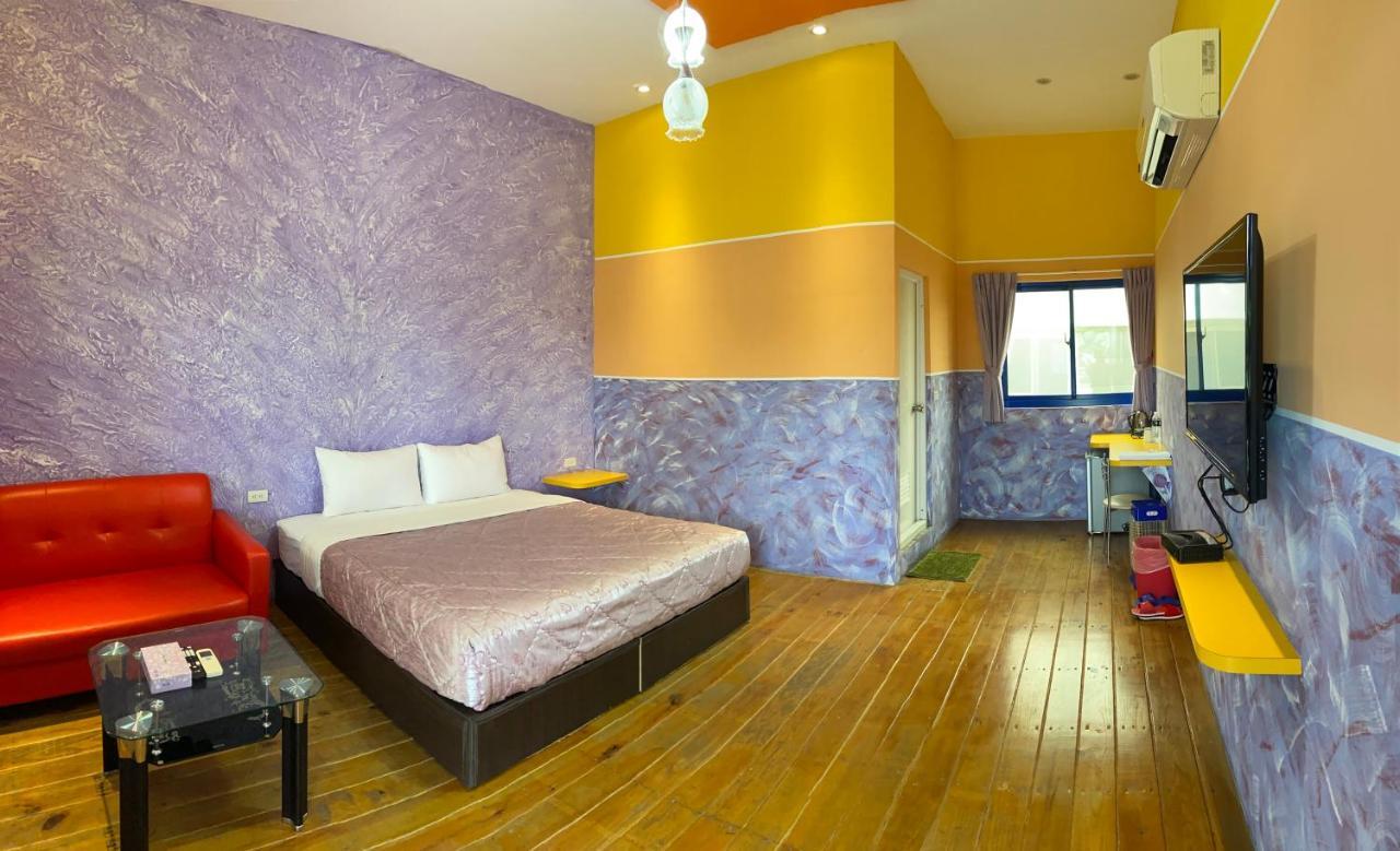 J Lin Hostel Кэньдин Экстерьер фото
