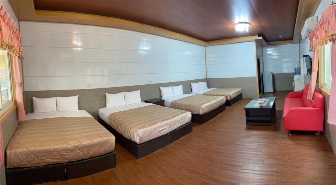 J Lin Hostel Кэньдин Экстерьер фото