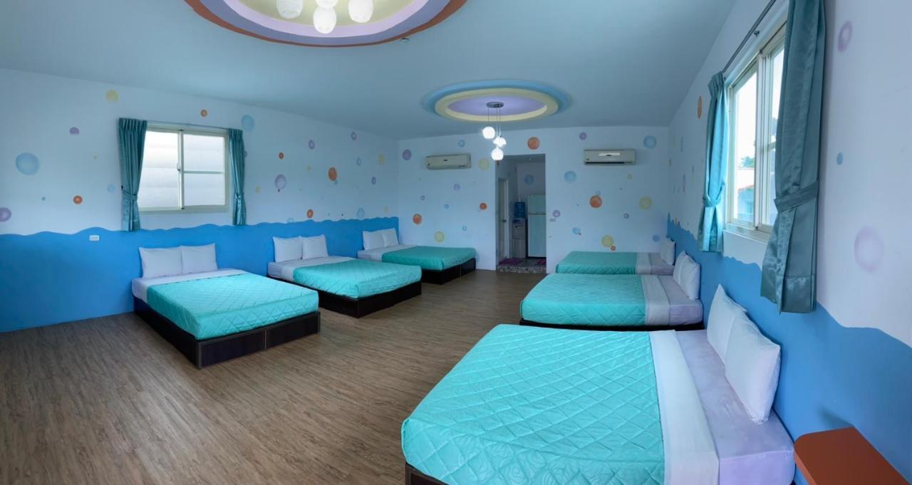 J Lin Hostel Кэньдин Экстерьер фото
